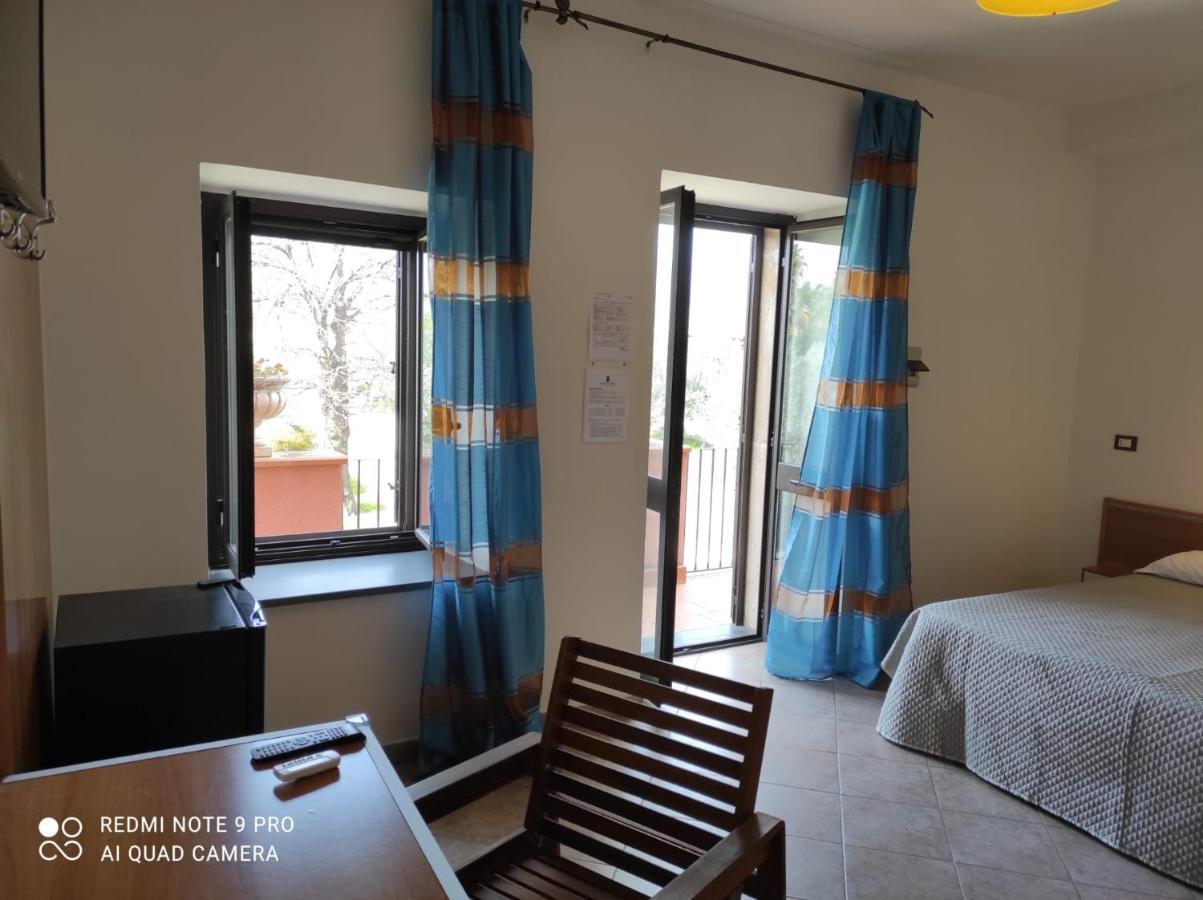 Agriturismo Dell'Etna Riposto Eksteriør bilde